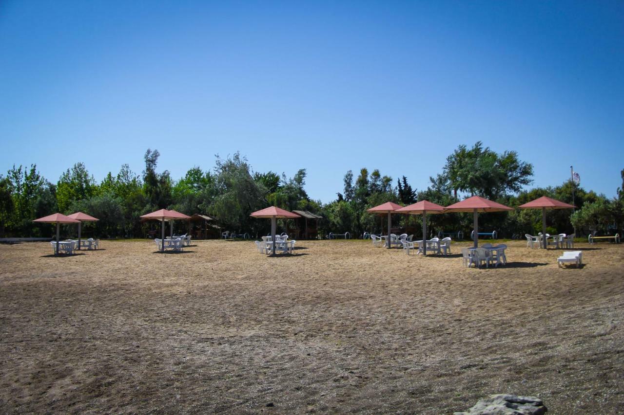 Mavi Dalga Beach Hotel Lokbatan Ngoại thất bức ảnh